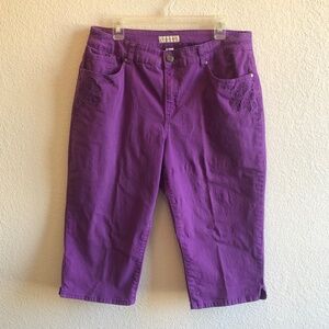 CHRISTOPHER & Banks Embroidered Capri Pants